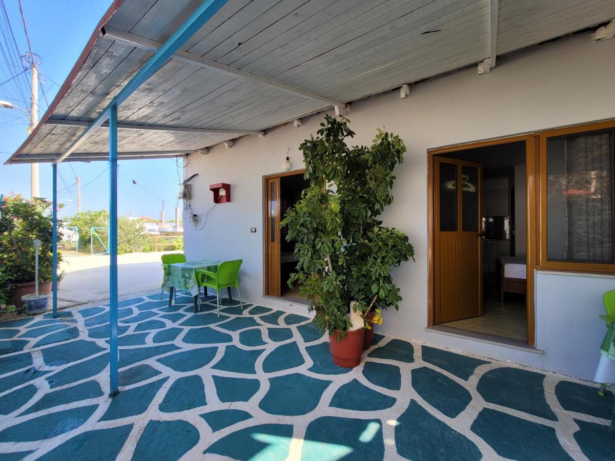Petrefi Apartments كساميل المظهر الخارجي الصورة